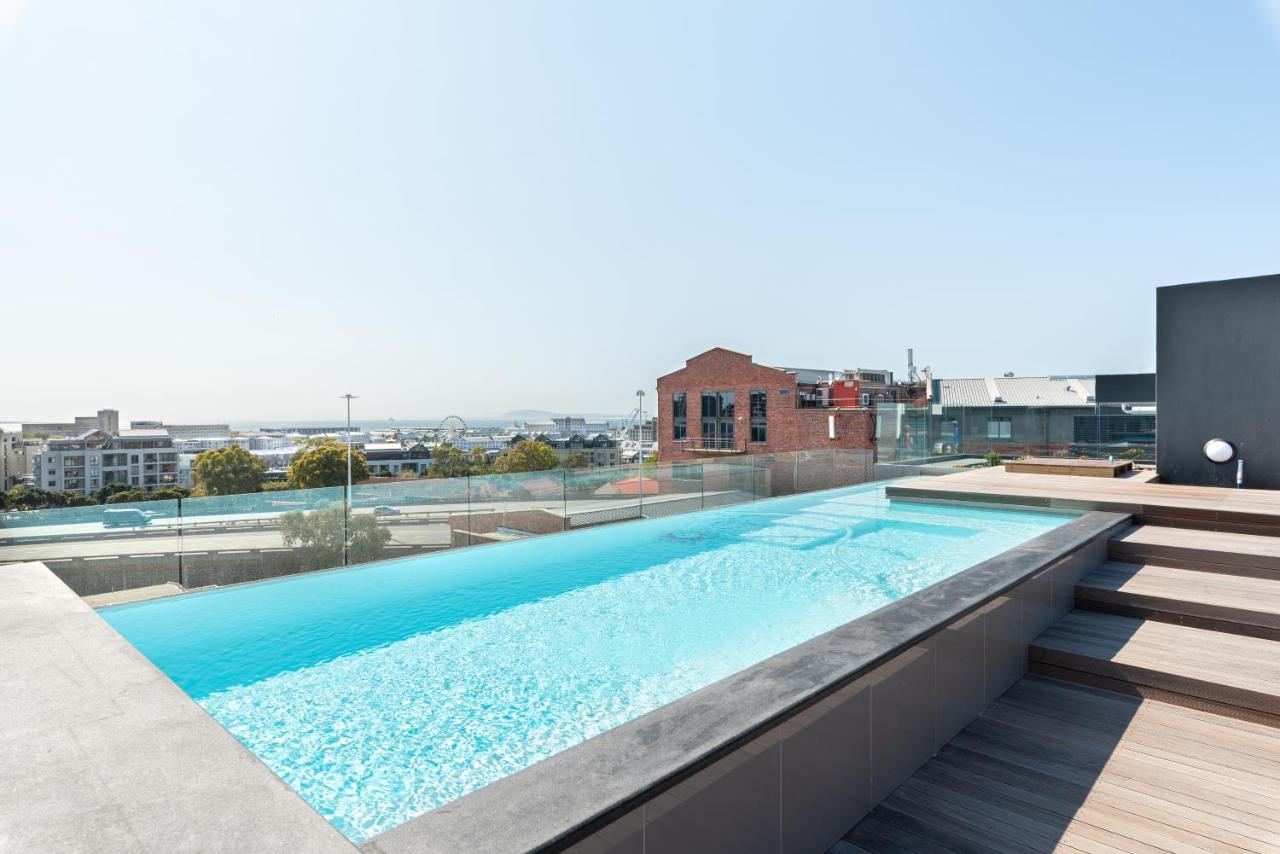 Luxury De Waterkant Apartments Cape Town Exterior photo