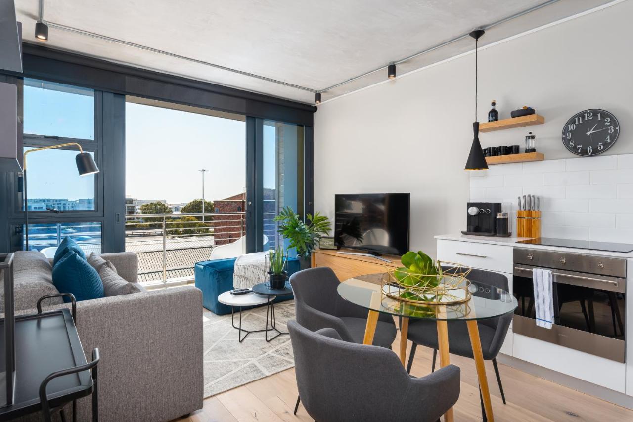Luxury De Waterkant Apartments Cape Town Exterior photo
